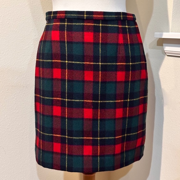 Pendleton 1960's Red Plaid Suit with Mini Skirt - Fits S-M - Picture 10 of 14